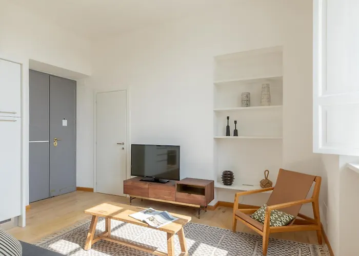 Iflat Bright & Modern Living With Panoramic View Apartamento *