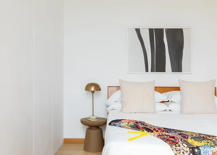 Iflat Bright & Modern Living With Panoramic View Roma